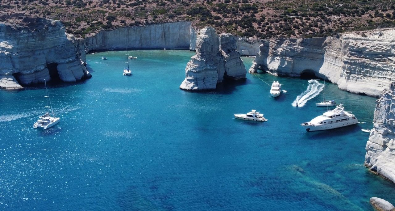 Top 7+2 Yacht Cruises in Greece in 2024