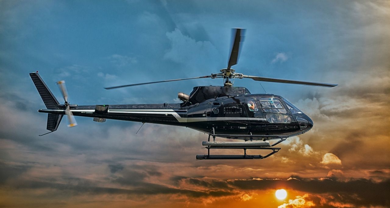 6 Amazing Perks of a Helicopter Charter in Greece in 2024