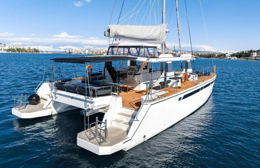 Santorini Max Catamaran Private Cruise Up To 50 Pax - Aegeanvip 