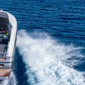 Mykonos Yacht Cruise Pershing 38-40 ft