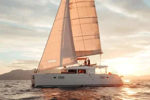 Crete Luxury Catamaran (2)