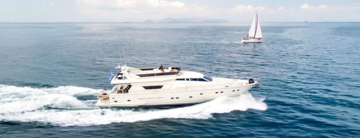 Ferretti 80 Hero Image