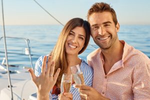 Proposal-on-a-yacht-3