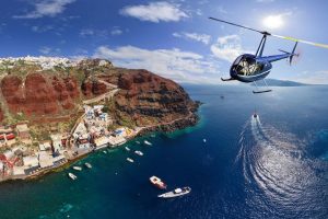 santorini-excursions-helicopter-flight-840x480-1